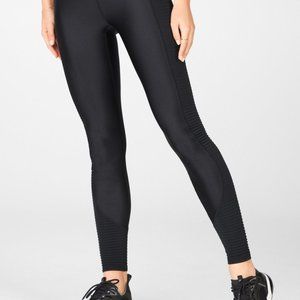 Fabletics Ultra High-Waisted Motion Shine Legging